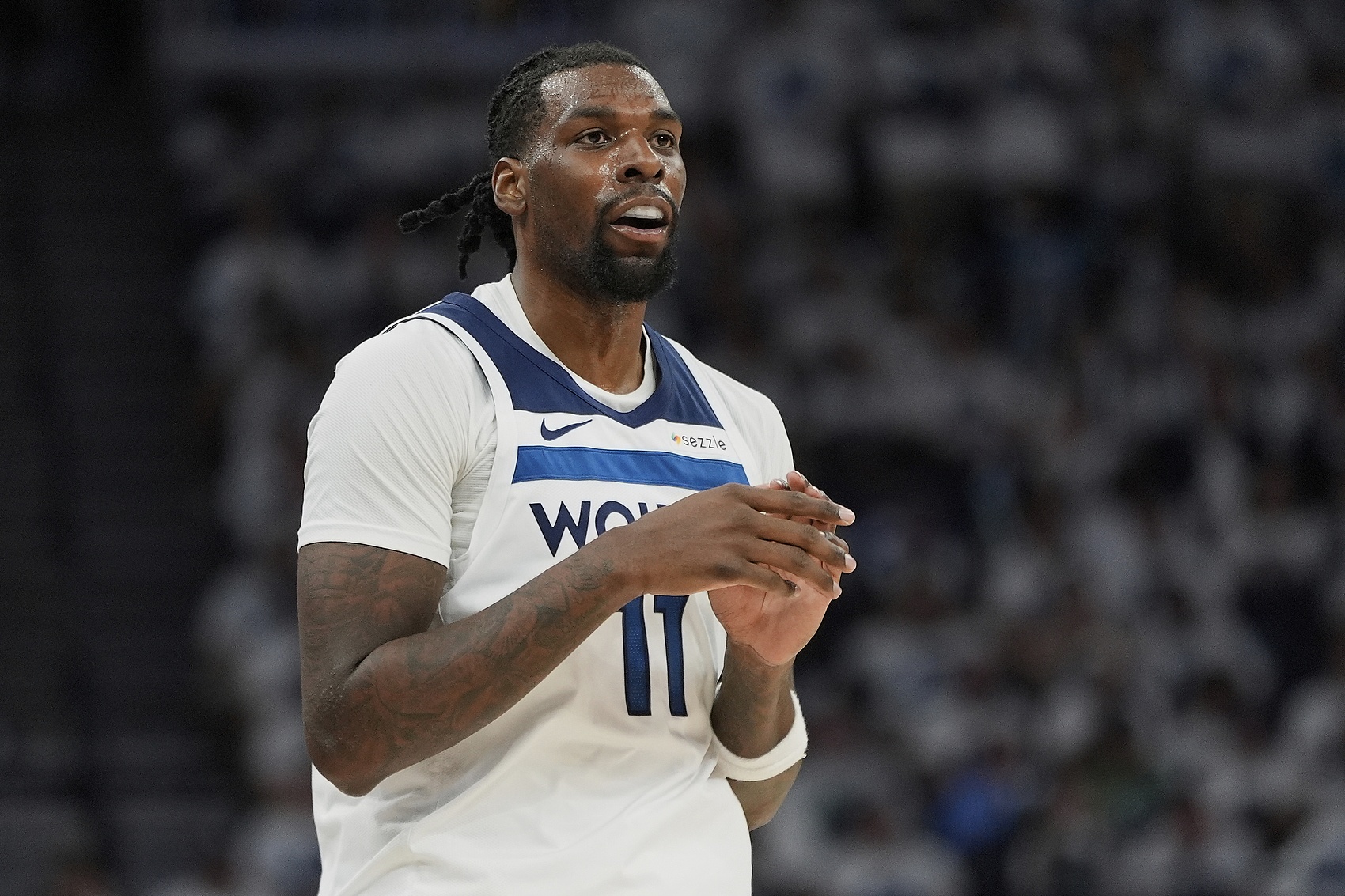 难挽败局！纳兹·里德12中8拿到25分10板 三分7中5