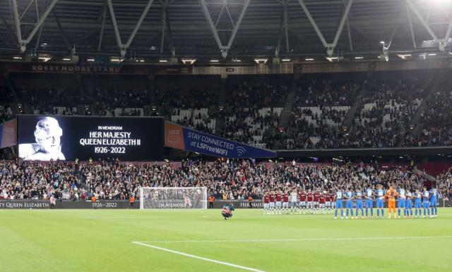 乐鱼-避开伦敦就OK？悼念女王无碍欧战，但英超恢复仍难